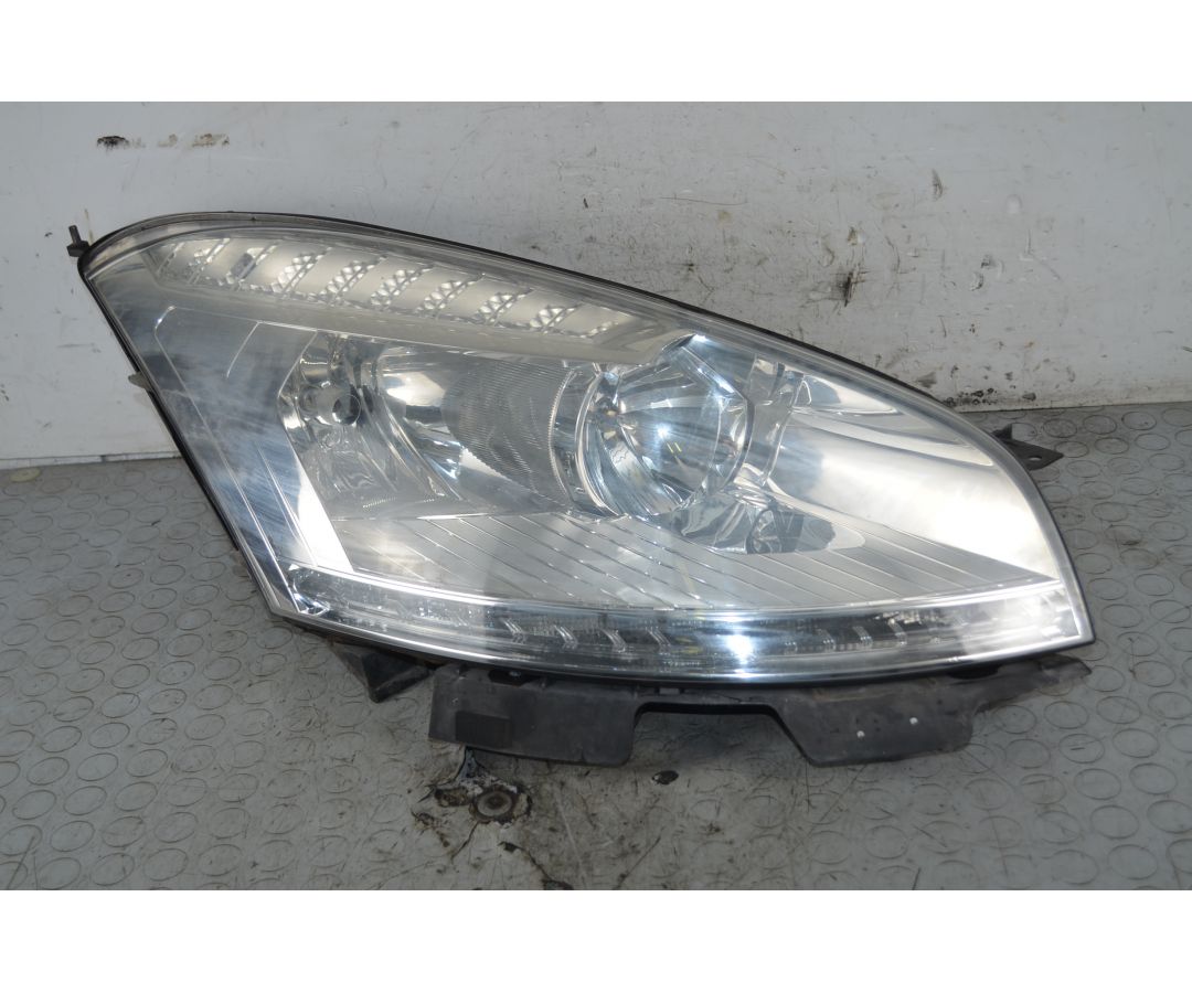 Faro Anteriore DX Citroen C4 Picasso Dal 2006 al 2013 Cod 6206V1 1748349828082 Faro Anteriore DX Citroen C4 Picasso Dal 2006 al 2013 Cod 6206V1 1748349828082
