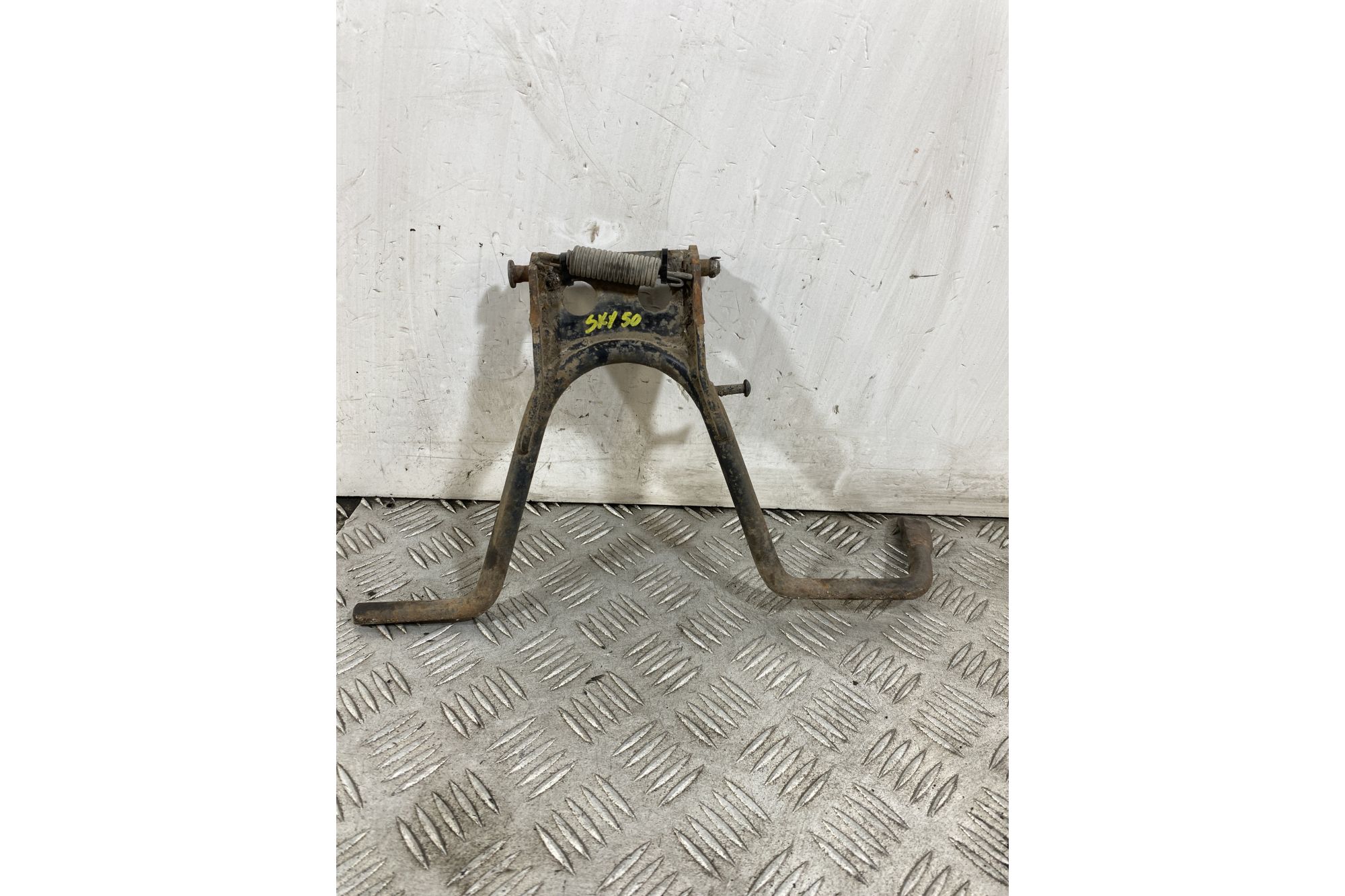Cavalletto Centrale Honda Sky 50 dal 1998 al 2004  1748358022020