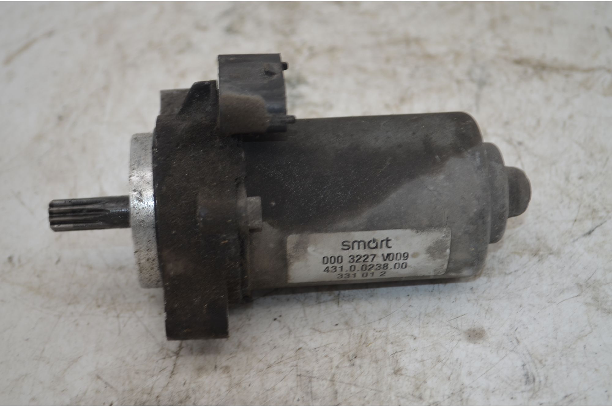 Attuatore Smart ForTwo W450 Dal 1998 al 2007 Cod 0003227V009  1748415100920
