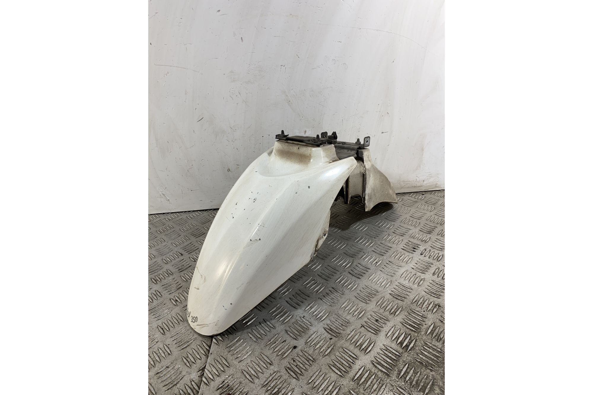 Carena Parafango Anteriore Piaggio Beverly 350 dal 2011 al 2018  1748417773054