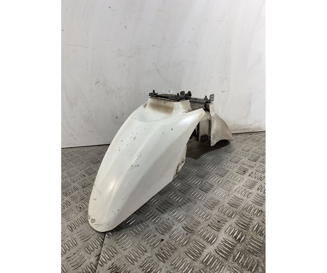 Carena Parafango Anteriore Piaggio Beverly 350 dal 2011 al 2018 1748417773054 Carena Parafango Anteriore Piaggio Beverly 350 dal 2011 al 2018 1748417773054