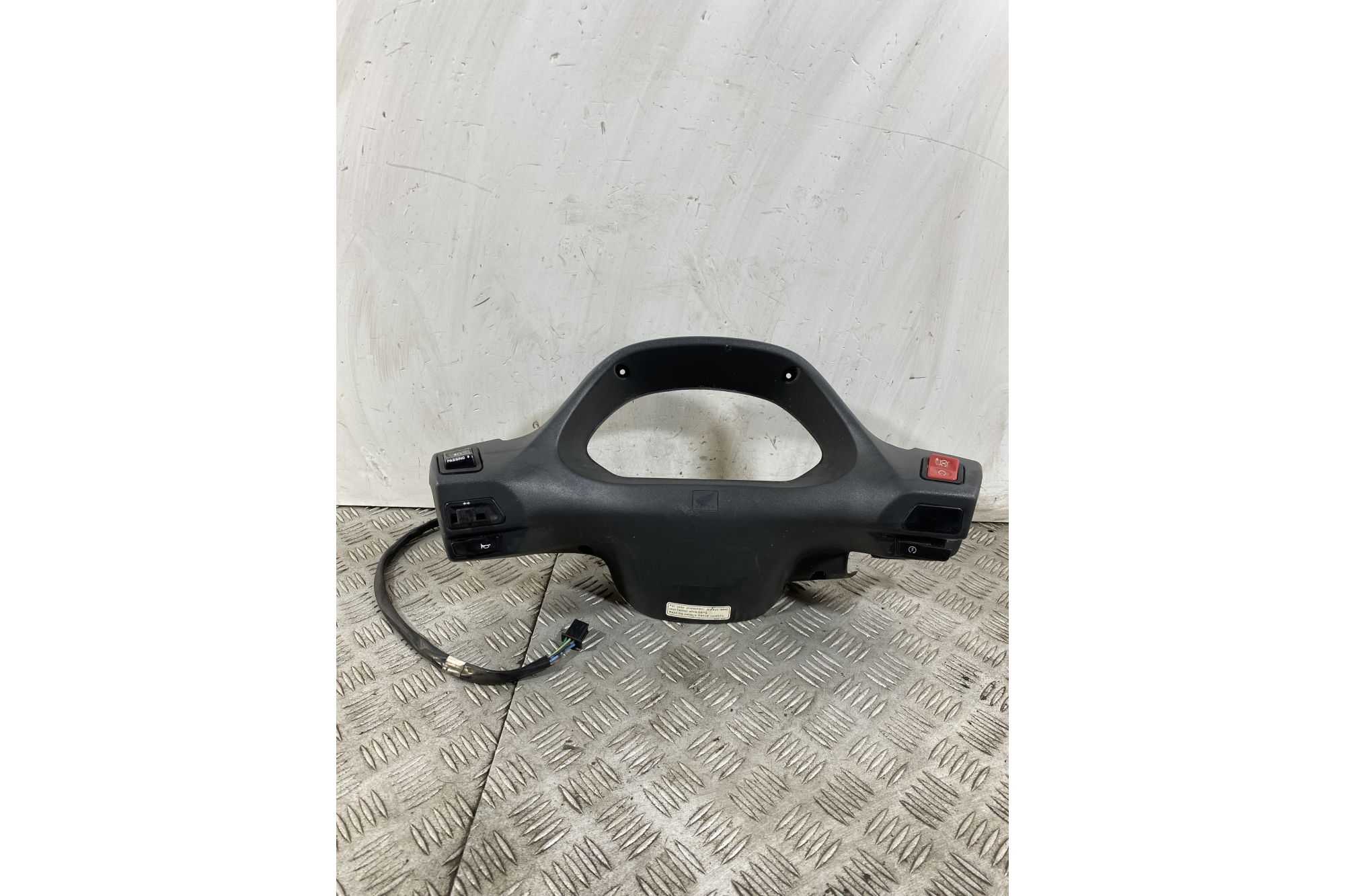 Carena Coprimanubrio Portastrumentazione Honda Foresight 250 dal 1998 al 2004  1748418487684