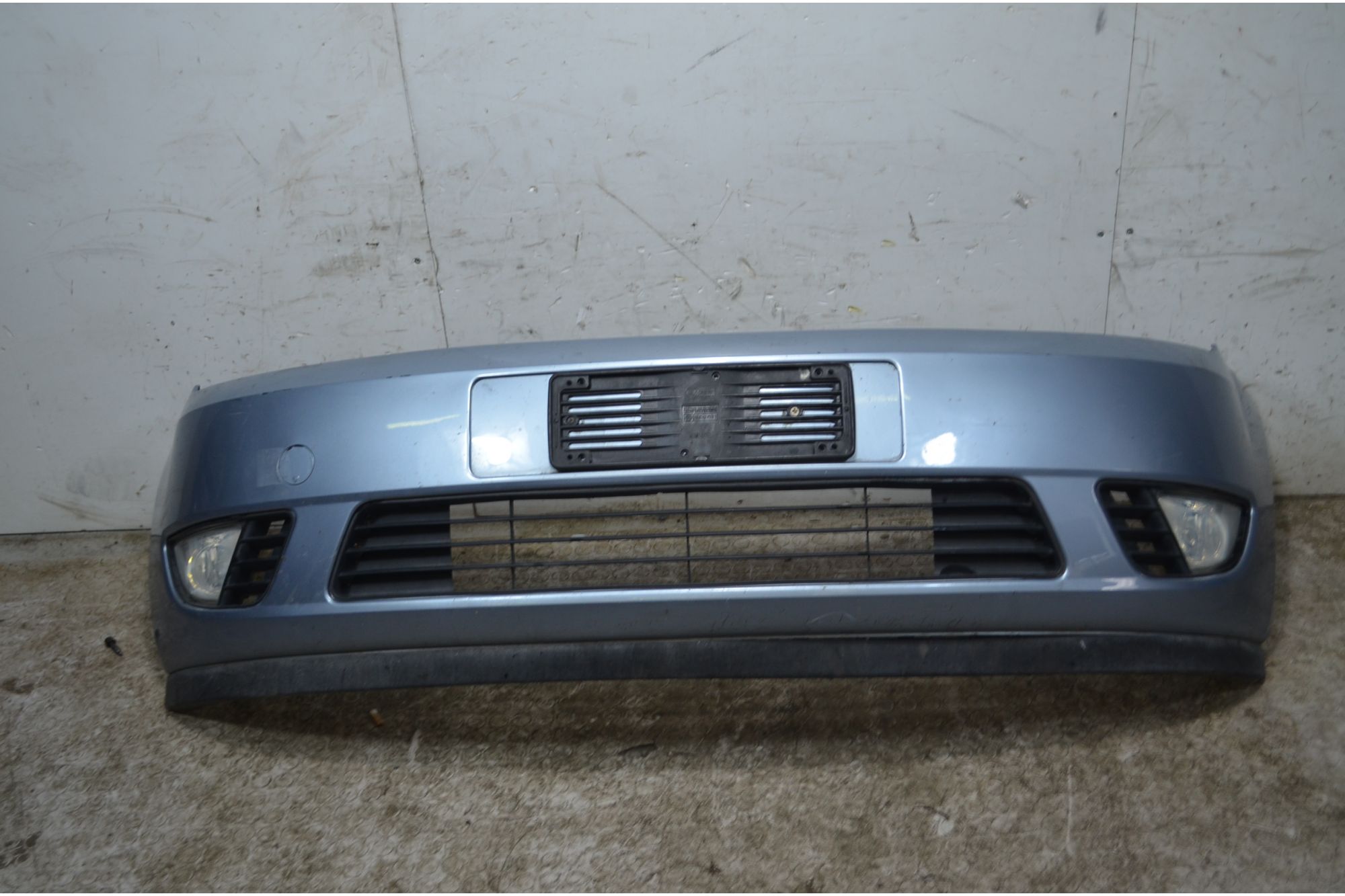 Paraurti Anteriore Ford Fiesta V Dal 2002 al 2008 Cod 1372809  1748425172054