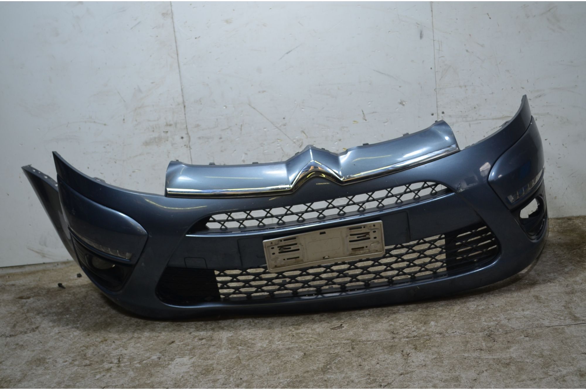 Paraurti Anteriore Citroen C4 Picasso  Dal 2006 al 2013 Cod 7401WL  1748426205669