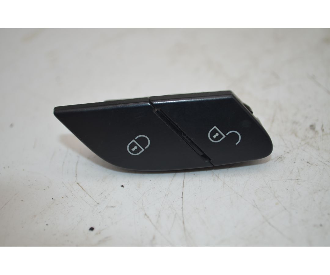 Pulsante chiusura centralizzata Mercedes Classe ML W164 Dal 2005 al 2011 Cod A2518200910 1748437260329 Pulsante chiusura centralizzata Mercedes Classe ML W164 Dal 2005 al 2011 Cod A2518200910 1748437260329