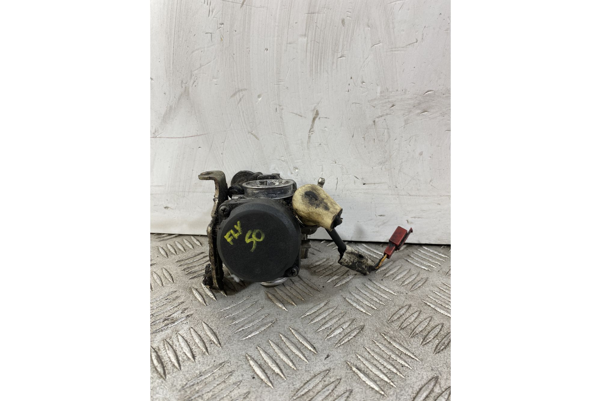 Carburatore Piaggio Fly 50 dal 2004 al 2018  1748505857246