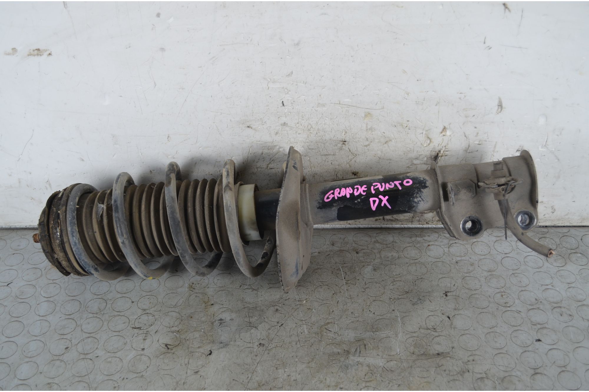 Ammortizzatore anteriore DX Fiat Grande Punto Dal 2005 al 2008 Cod 51865487  1748507873879