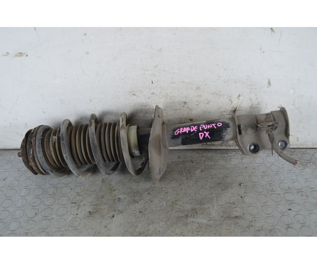 Ammortizzatore anteriore DX Fiat Grande Punto Dal 2005 al 2008 Cod 51865487 1748507873879 Ammortizzatore anteriore DX Fiat Grande Punto Dal 2005 al 2008 Cod 51865487 1748507873879