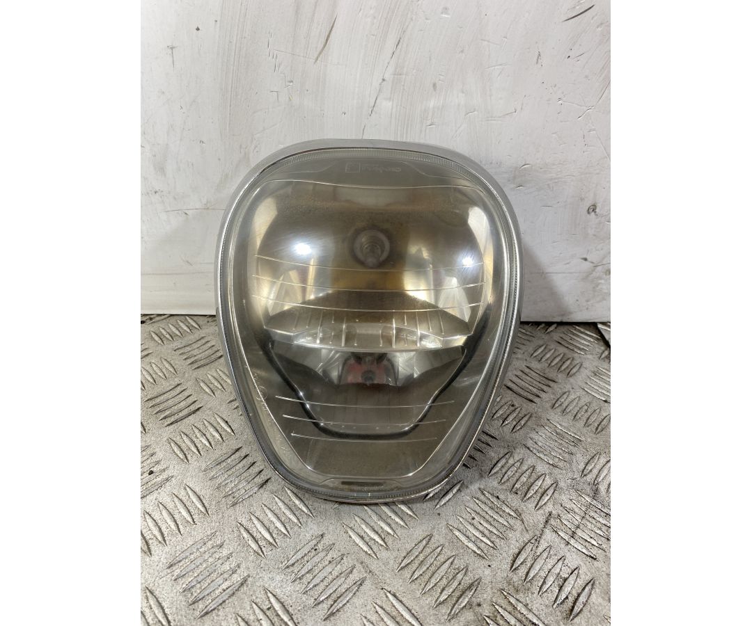 Faro Fanale Anteriore Piaggio Beverly 300 dal 2011 al 2018 1748526420726 Faro Fanale Anteriore Piaggio Beverly 300 dal 2011 al 2018 1748526420726