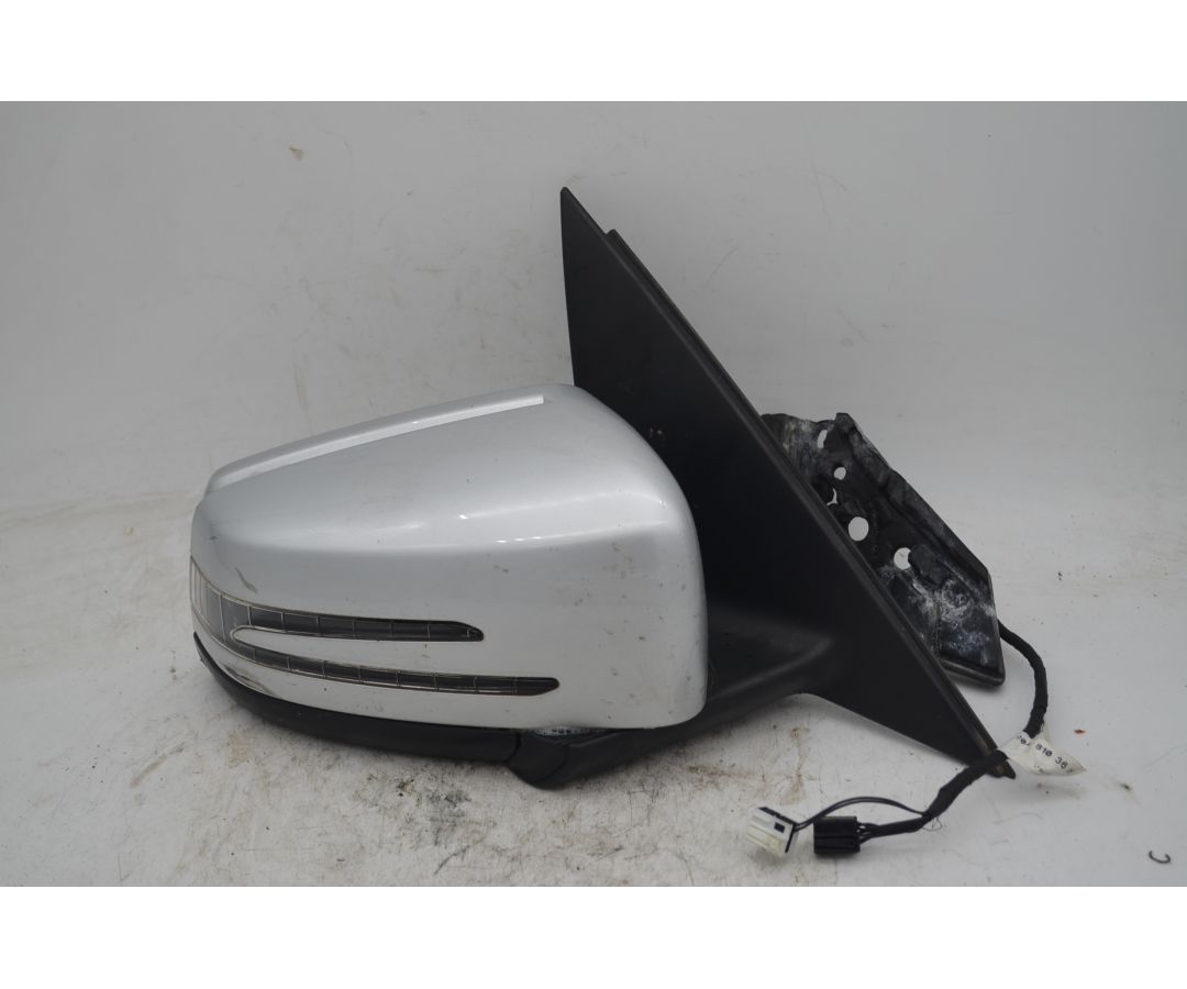 Specchietto Retrovisore esterno DX Mercedes Classe C W204 Dal 2007 al 2013 Cod A3160442 1748587708382 Specchietto Retrovisore esterno DX Mercedes Classe C W204 Dal 2007 al 2013 Cod A3160442 1748587708382