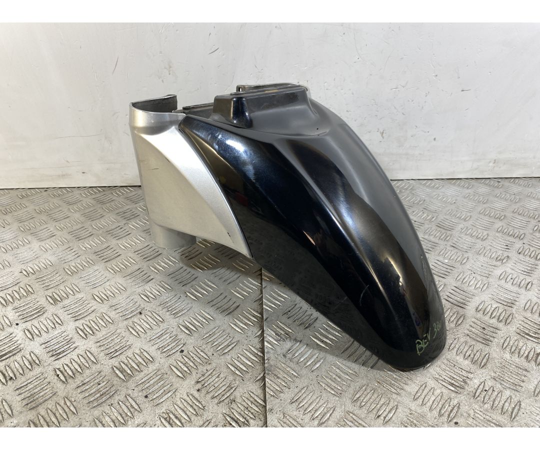 Carena Parafango Anteriore Piaggio Beverly 300 dal 2011 al 2018 1748612571424 Carena Parafango Anteriore Piaggio Beverly 300 dal 2011 al 2018 1748612571424