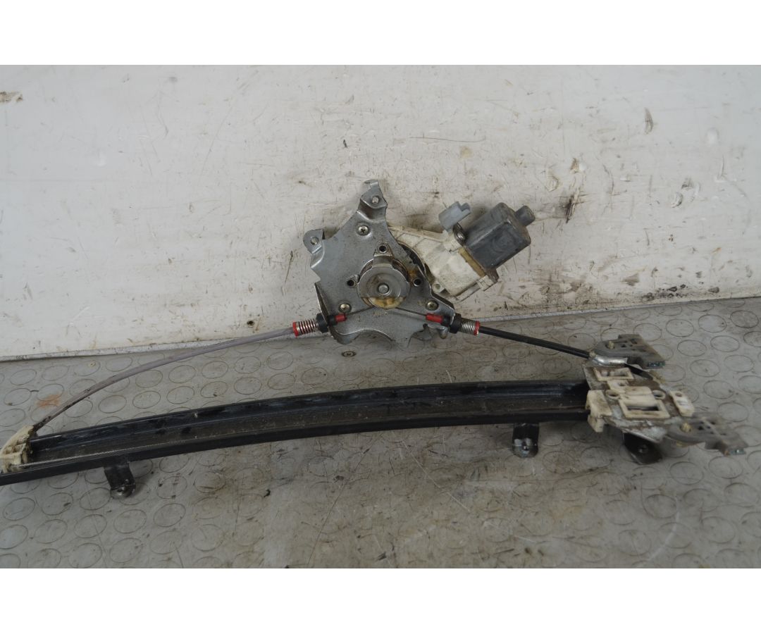 Motorino Alzavetro Anteriore SX Nissan Micra Dal 2002 al 2010 Cod 0130822202 1748616201877 Motorino Alzavetro Anteriore SX Nissan Micra Dal 2002 al 2010 Cod 0130822202 1748616201877