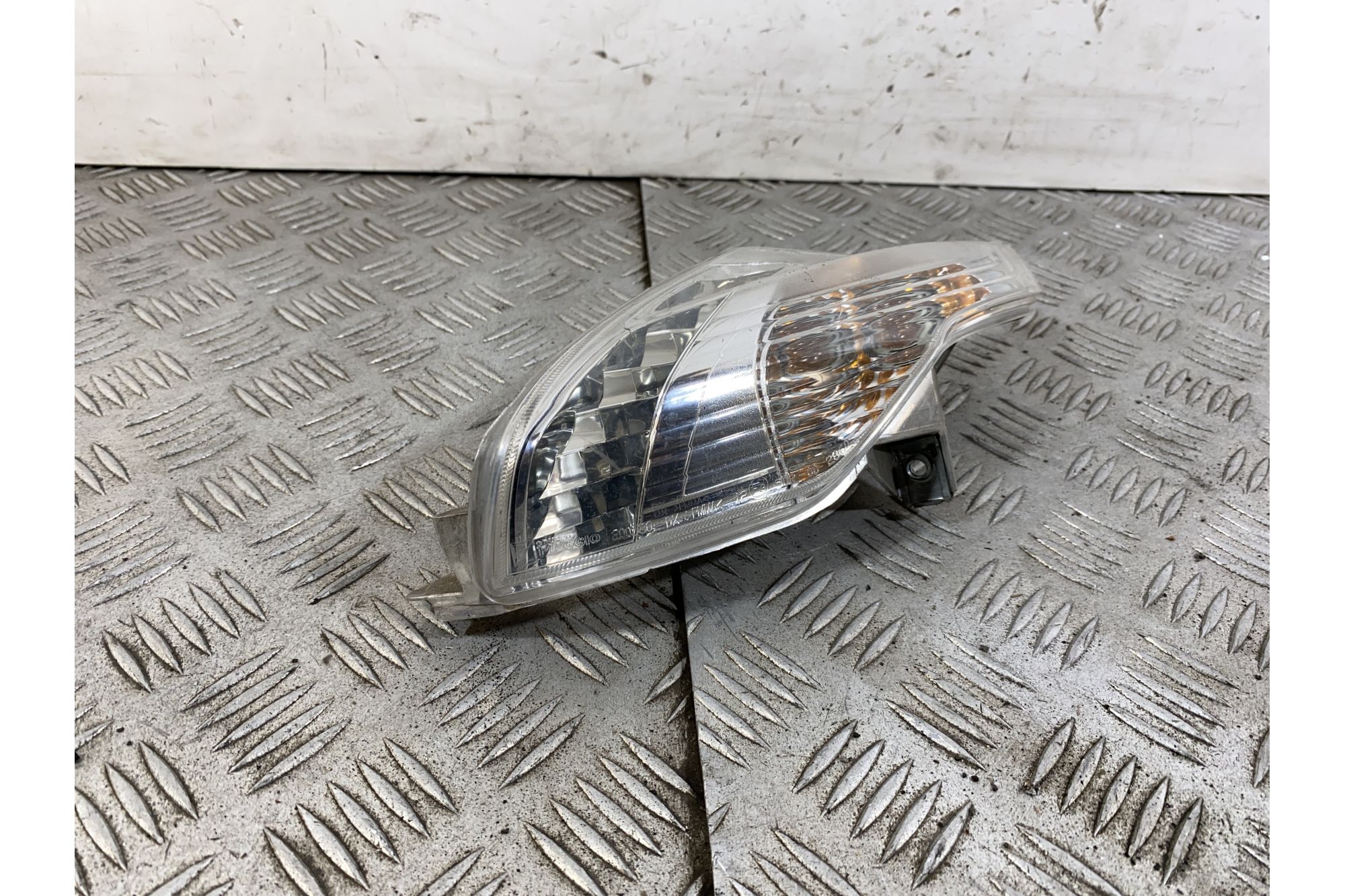 Freccia Posteriore Destra Dx Piaggio Beverly 300 dal 2011 al 2018  1748936714132