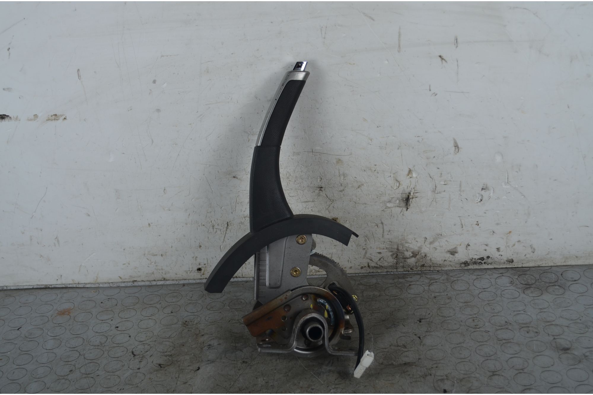 Leva del freno a mano Chevrolet Epica Dal 2006 al 2010 Cod 95209254  1748940066029