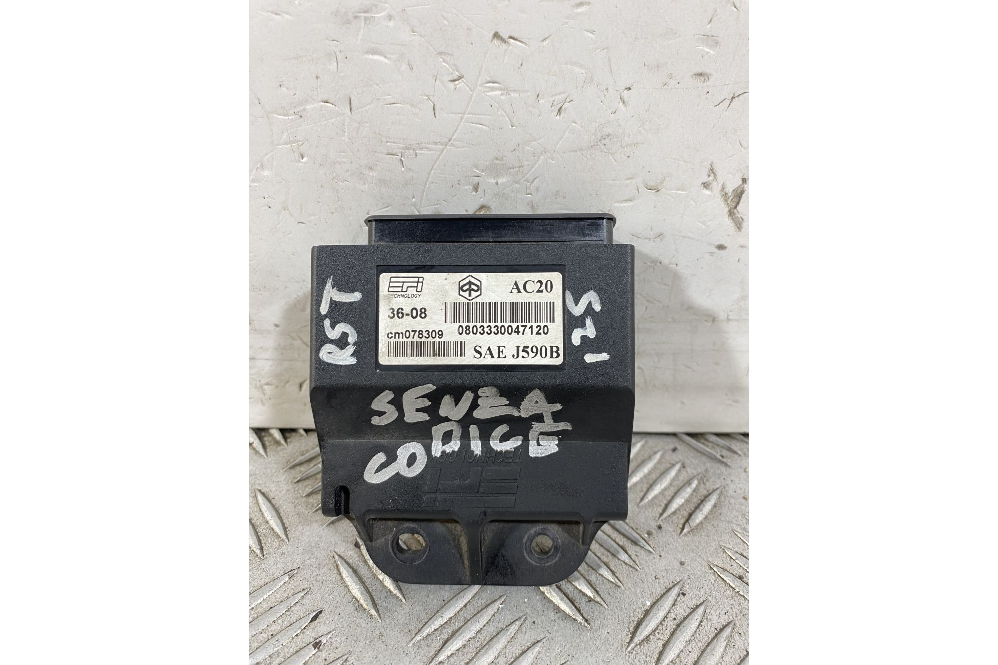 Centralina CDI Piaggio Liberty 125 / 150 RST Dal 2003 al 2013 COD CM078309  1748942238080