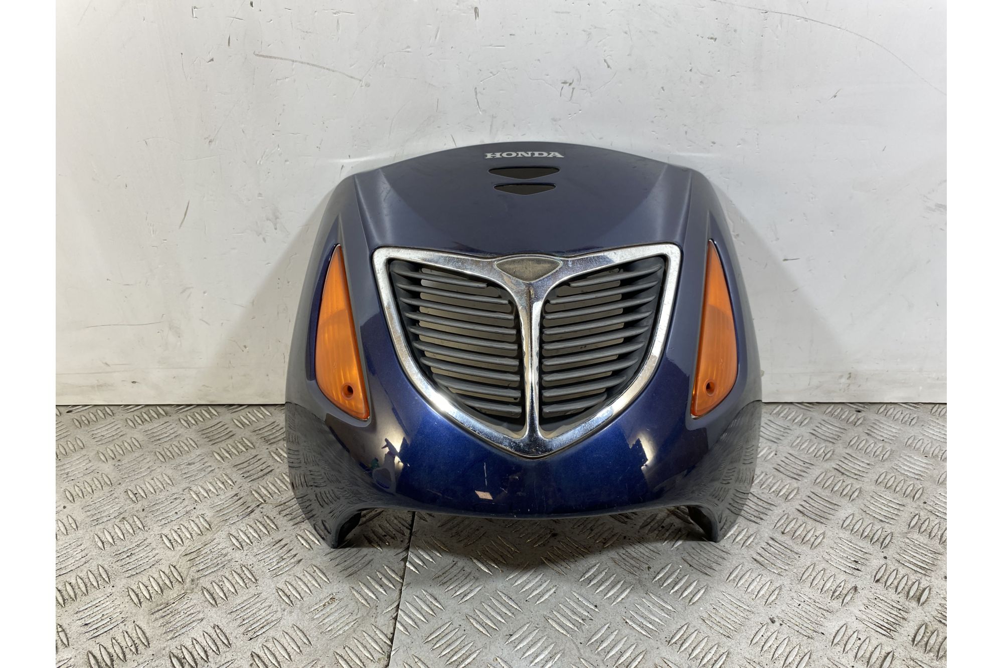 Carena Scudo Anteriore Honda Sh 125 / 150 dal 2001 al 2004  1748954732682