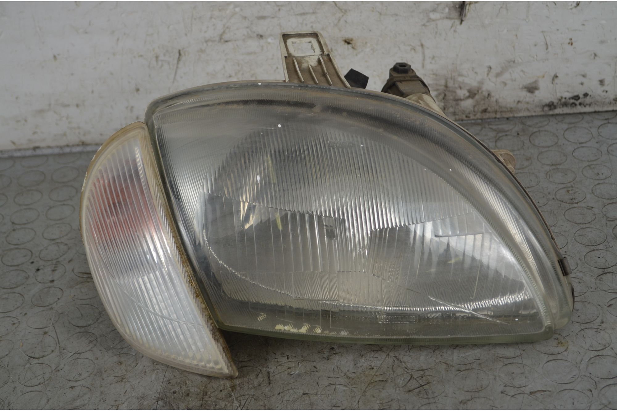 Faro Anteriore DX Fiat Seicento Dal 1998 al 2010 Cod 46511343  1748959658680