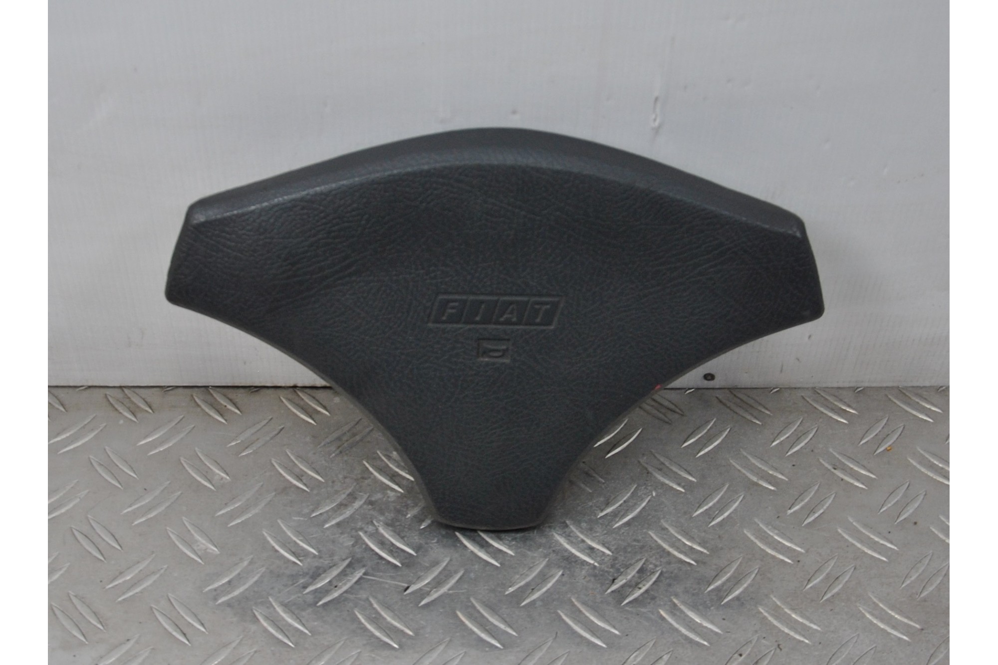 Cover Copri Volante Clacson Fiat Punto 176 dal 1993 al 1999 182931060  1622038022015