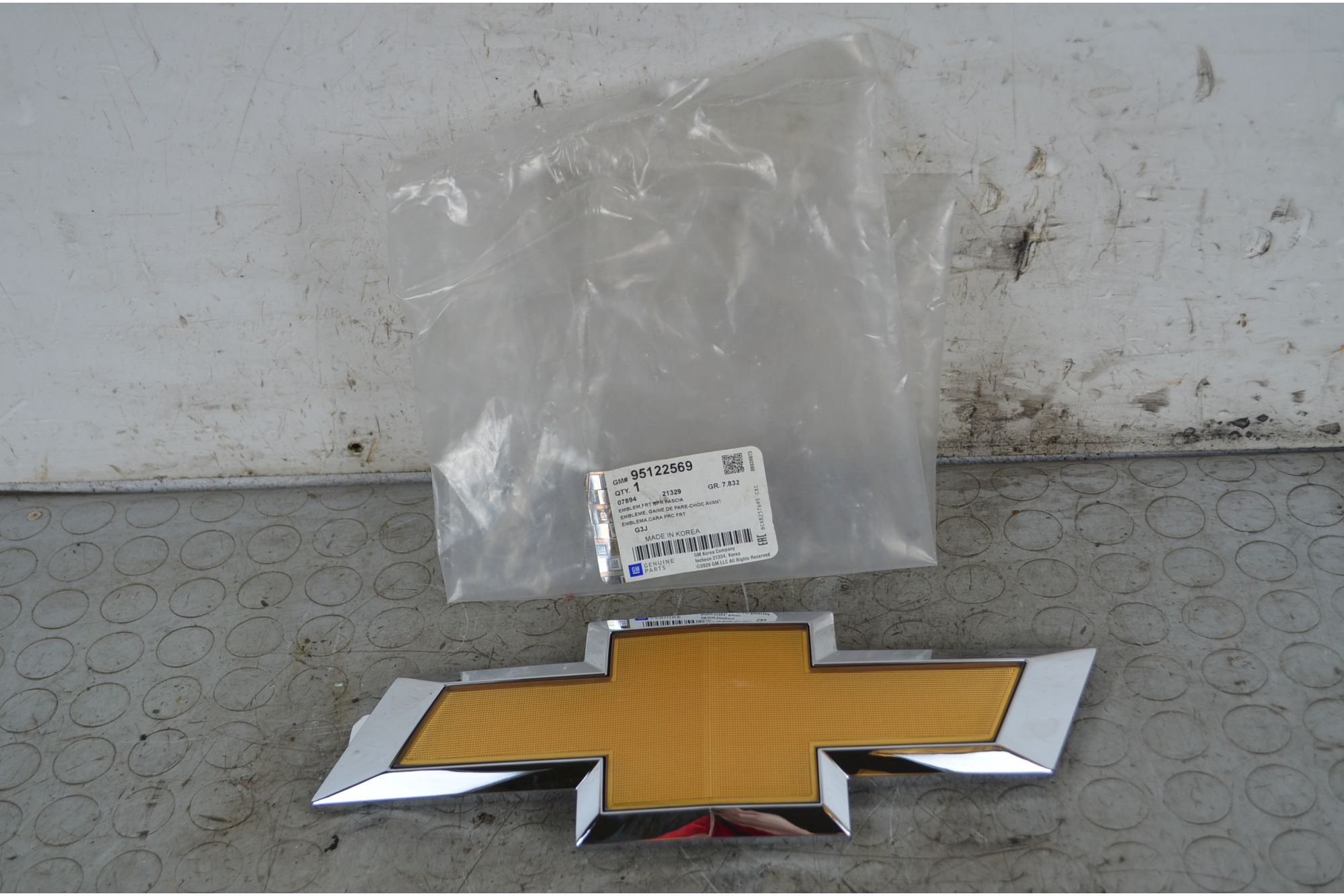 Logo fregio Chevrolet Chevrolet Orlando Dal 2010 al 2018 Cod 95122569  1748962317277