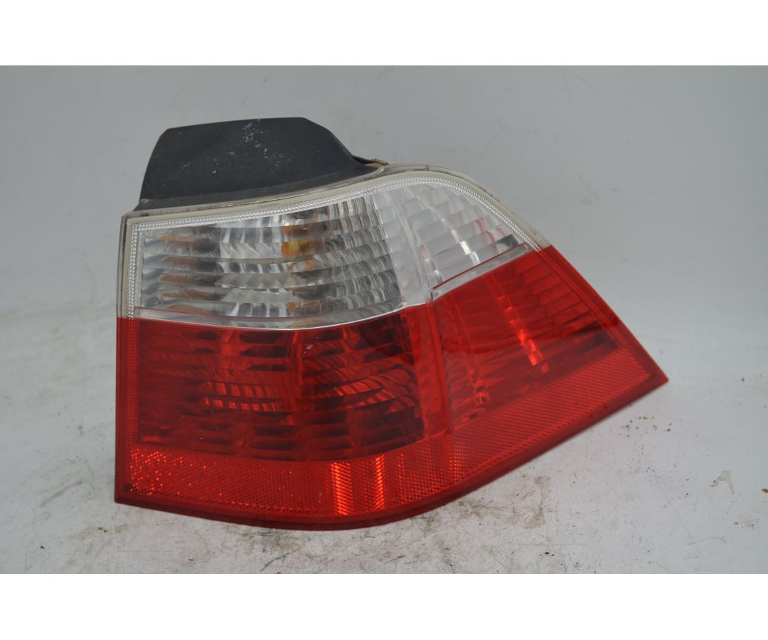 Fanale Stop Posteriore DX Esterno BMW Serie 5 E60 Dal 2003 al 2010 Cod 63217177694 1749022034240 Fanale Stop Posteriore DX Esterno BMW Serie 5 E60 Dal 2003 al 2010 Cod 63217177694 1749022034240