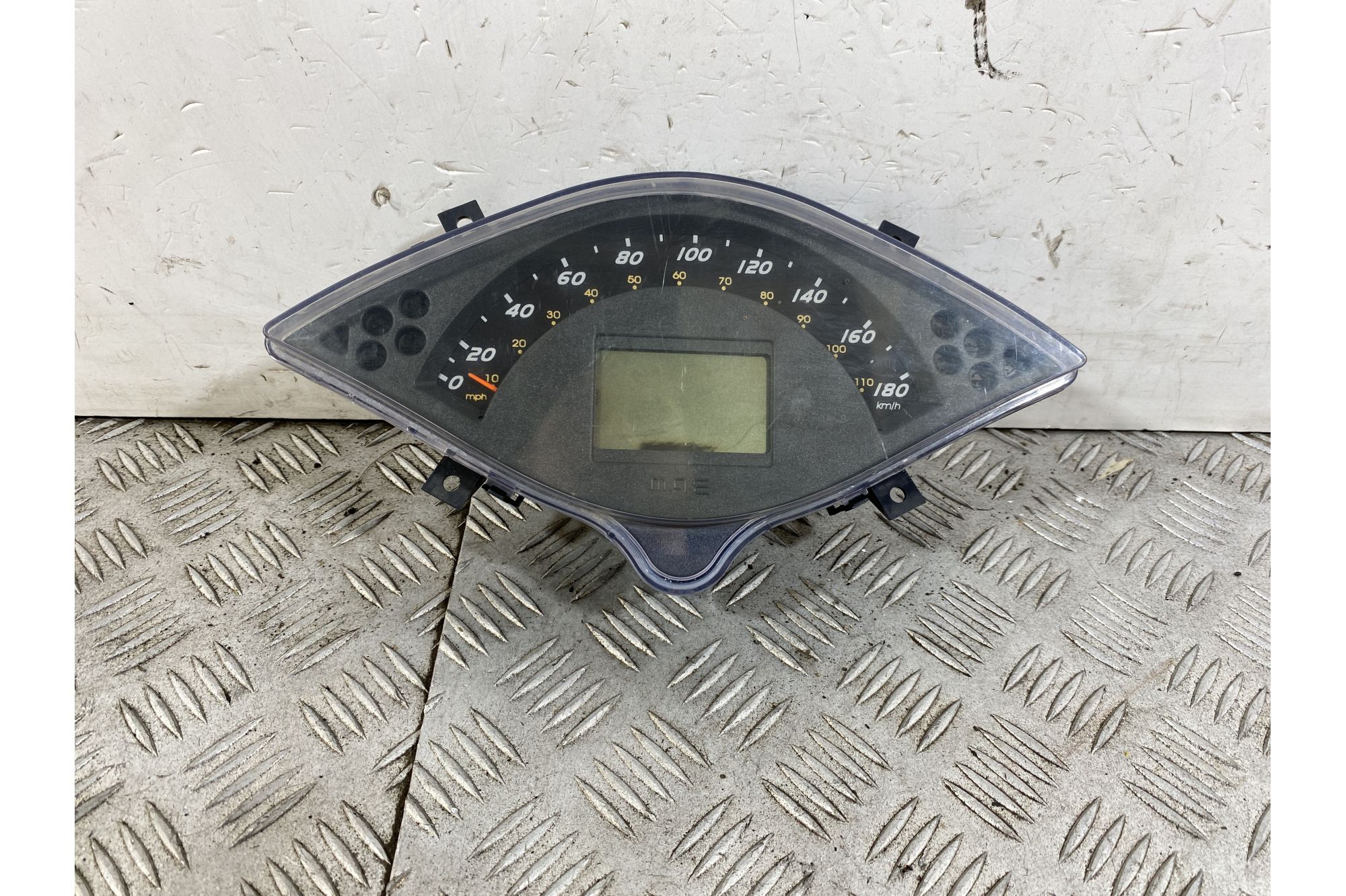 Strumentazione Contachilometri Malaguti Password 250 Carburatore dal 2008 al 2011 Km 56.000  1749025010968