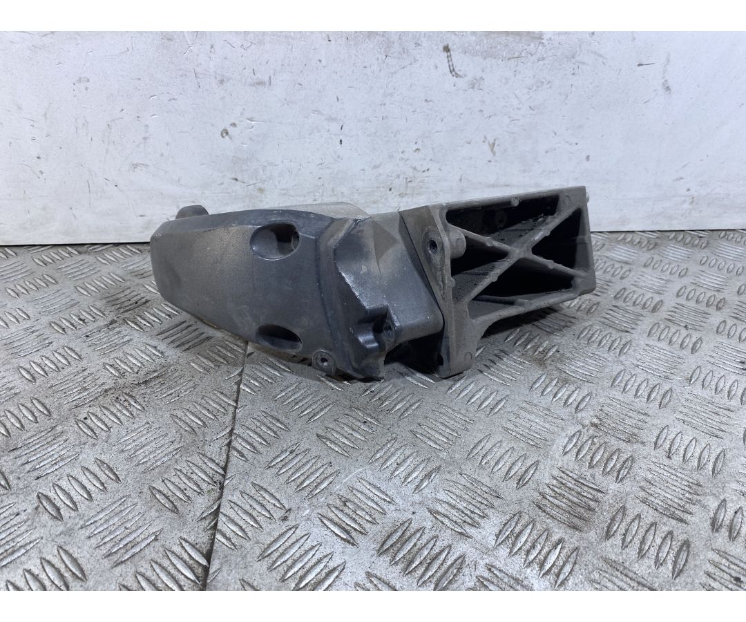 Braccio Oscillante Honda Silver Wing 400 dal 2001 al 2009 1749048749012 Braccio Oscillante Honda Silver Wing 400 dal 2001 al 2009 1749048749012