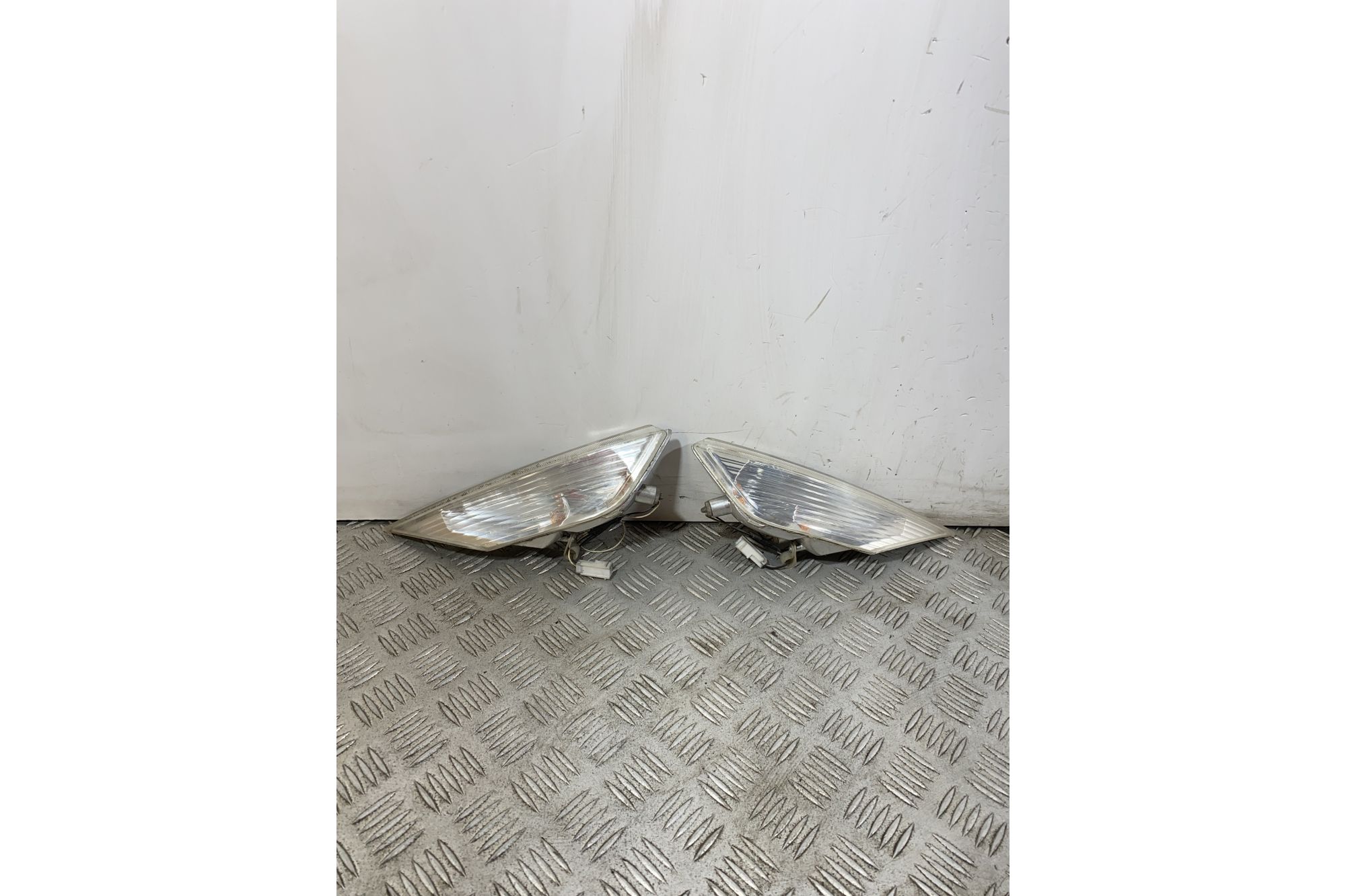 Coppia Frecce Anteriori Piaggio X8 200 Dal 2004 al 2006  1749050423986