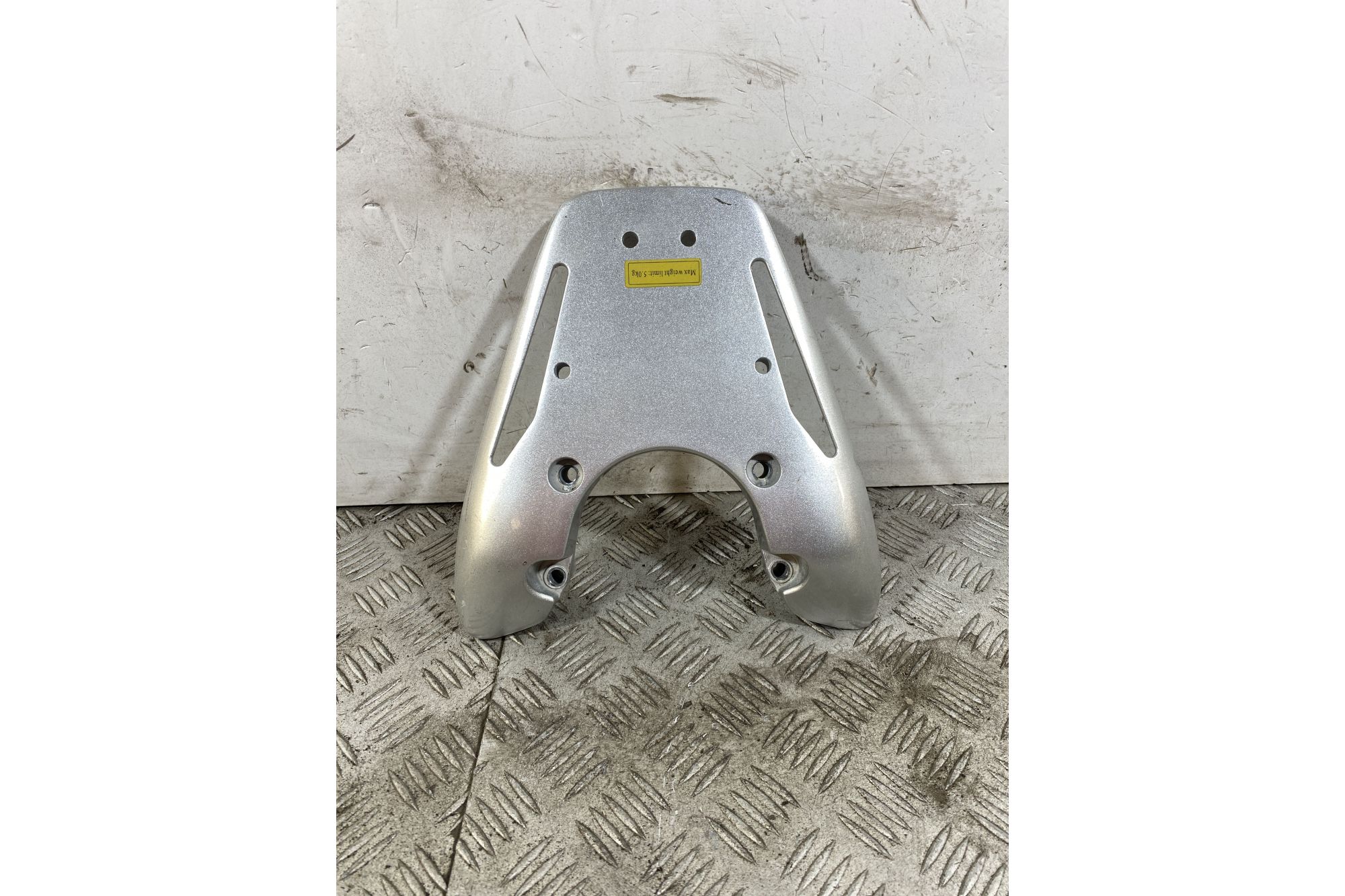 Piastra Maniglione Portapacchi Posteriore Hupper Tomcat 50 Dal 2009 al 2015  1749113335904