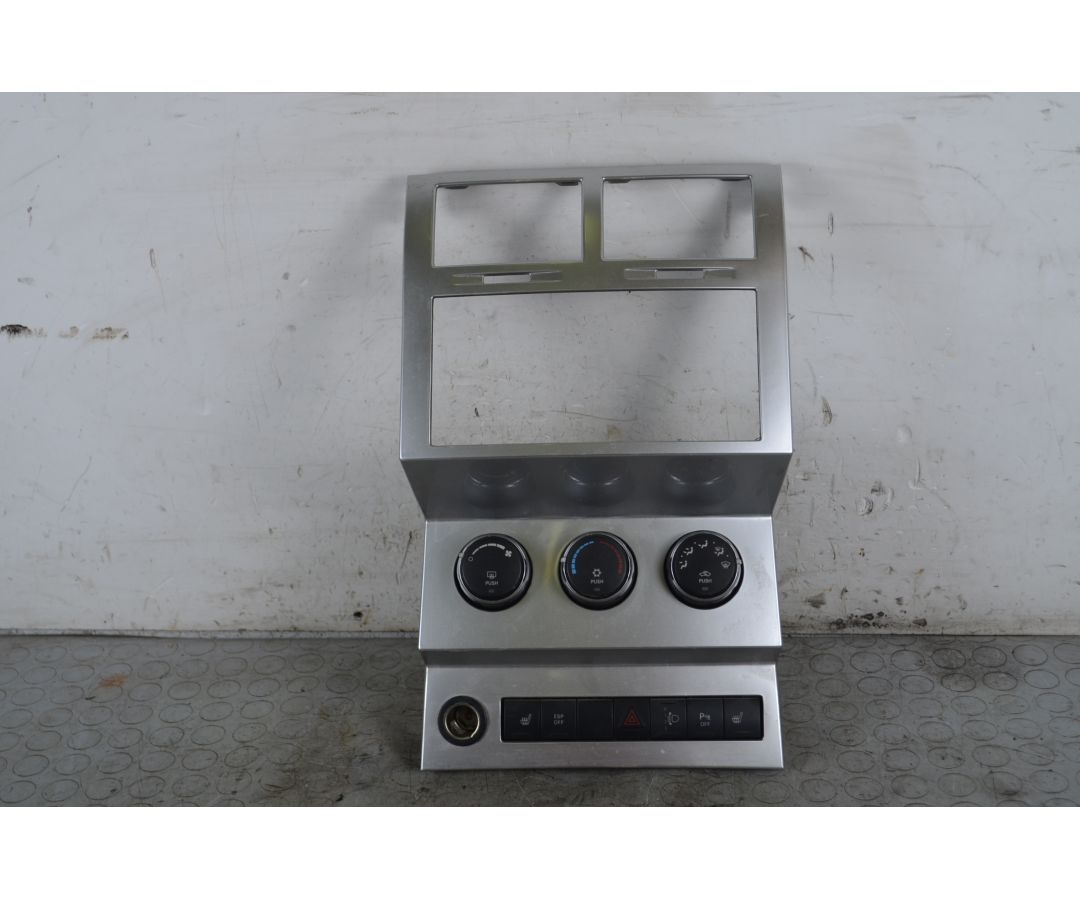 Controllo Comando Clima + Pulsantiera Quattro Frecce Dodge Nitro Dal 2006 al 2011 Cod P04602565AF 1749115103501 Controllo Comando Clima + Pulsantiera Quattro Frecce Dodge Nitro Dal 2006 al 2011 Cod P04602565AF 1749115103501