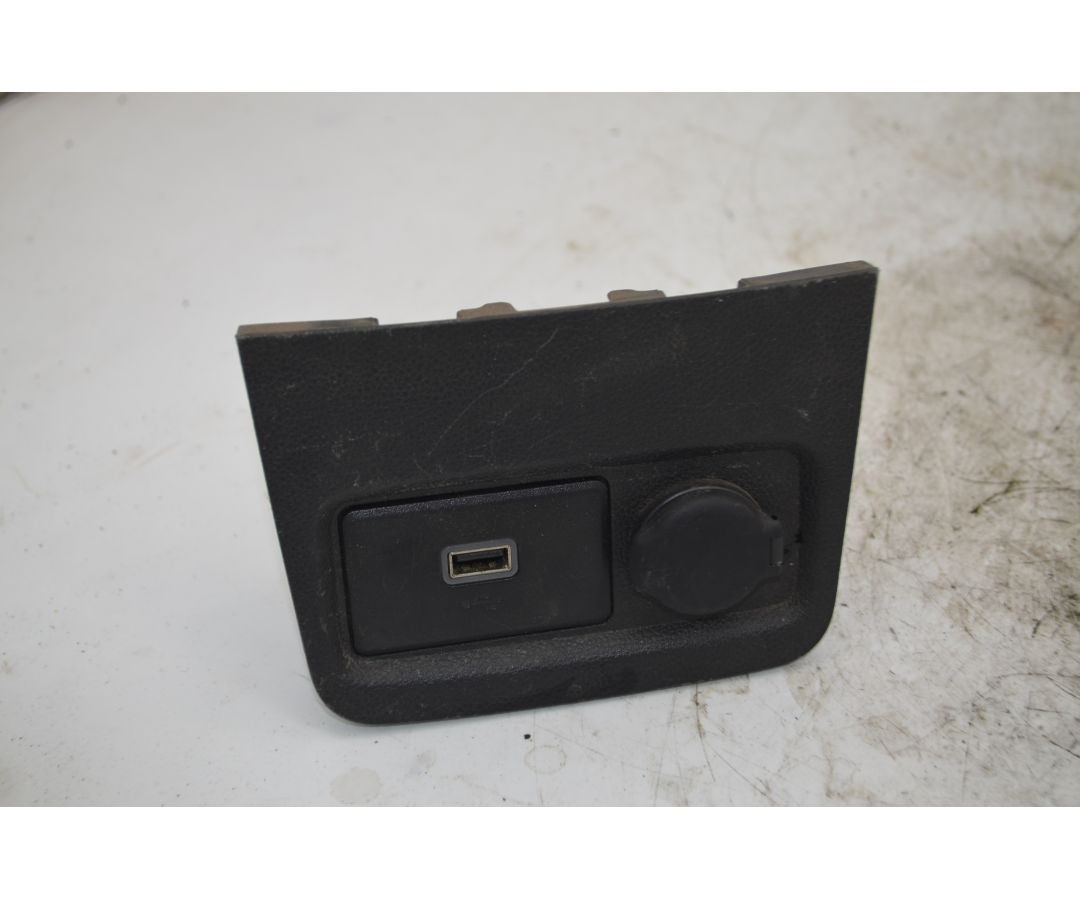 Connettore USB Opel Karl Rocks Dal 2017 in poi Cod 1352453 1749195735678 Connettore USB Opel Karl Rocks Dal 2017 in poi Cod 1352453 1749195735678