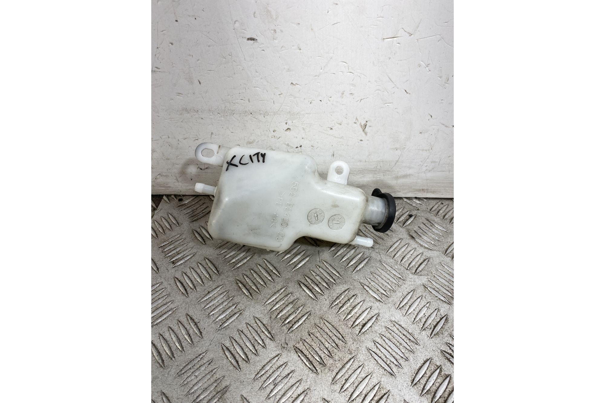 Vaschetta Acqua Yamaha X-City Xcity 250 dal 2006 al 2016  1749217113804