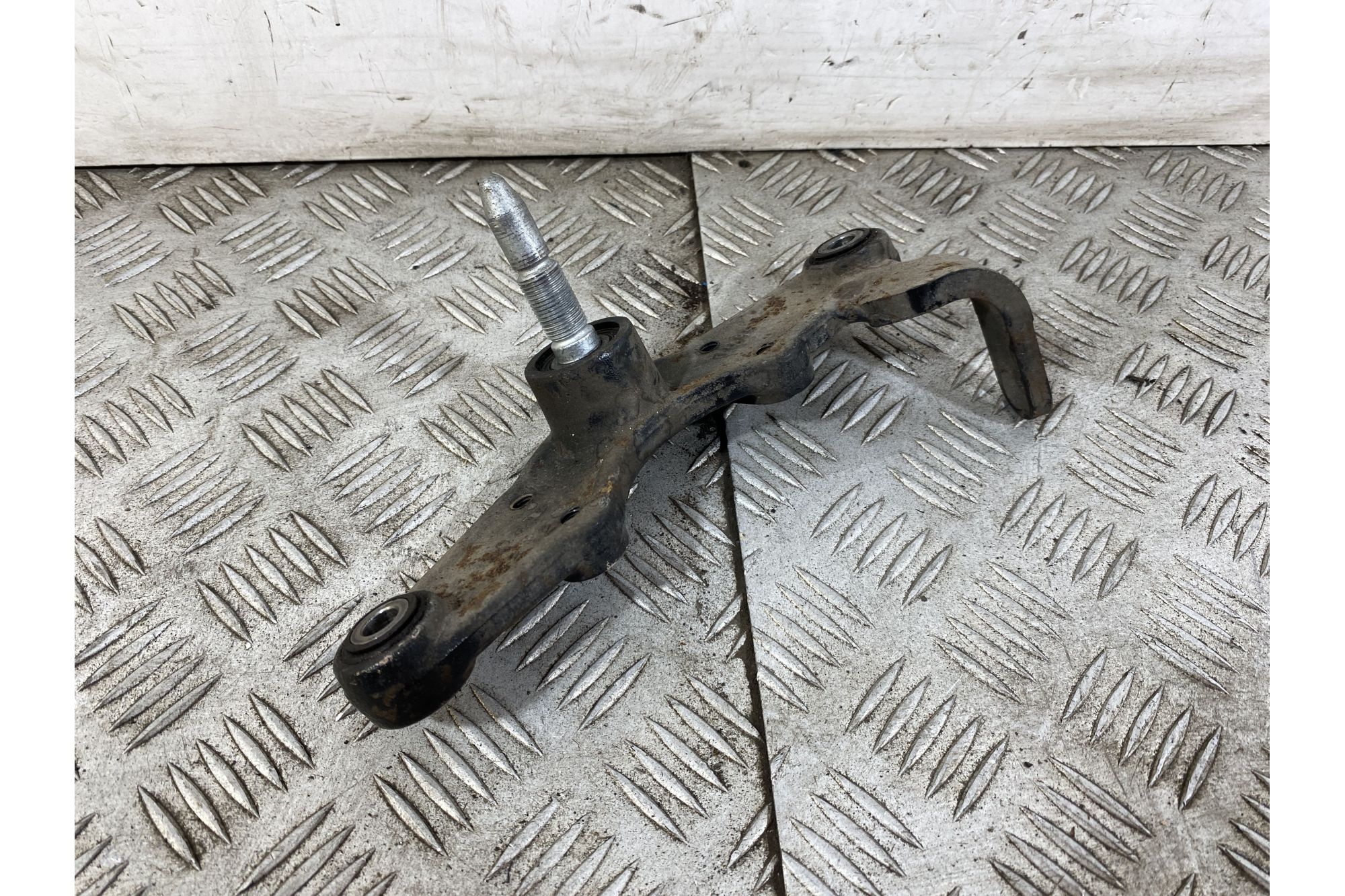 Piastra Supporto Forcella Superiore BMW C1 200 dal 2001 al 2002  1749220011210