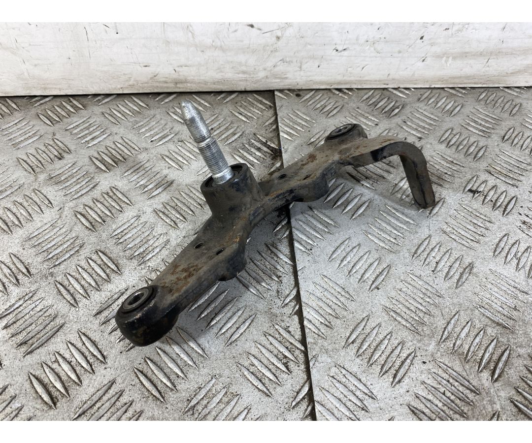 Piastra Supporto Forcella Superiore BMW C1 200 dal 2001 al 2002 1749220011210 Piastra Supporto Forcella Superiore BMW C1 200 dal 2001 al 2002 1749220011210