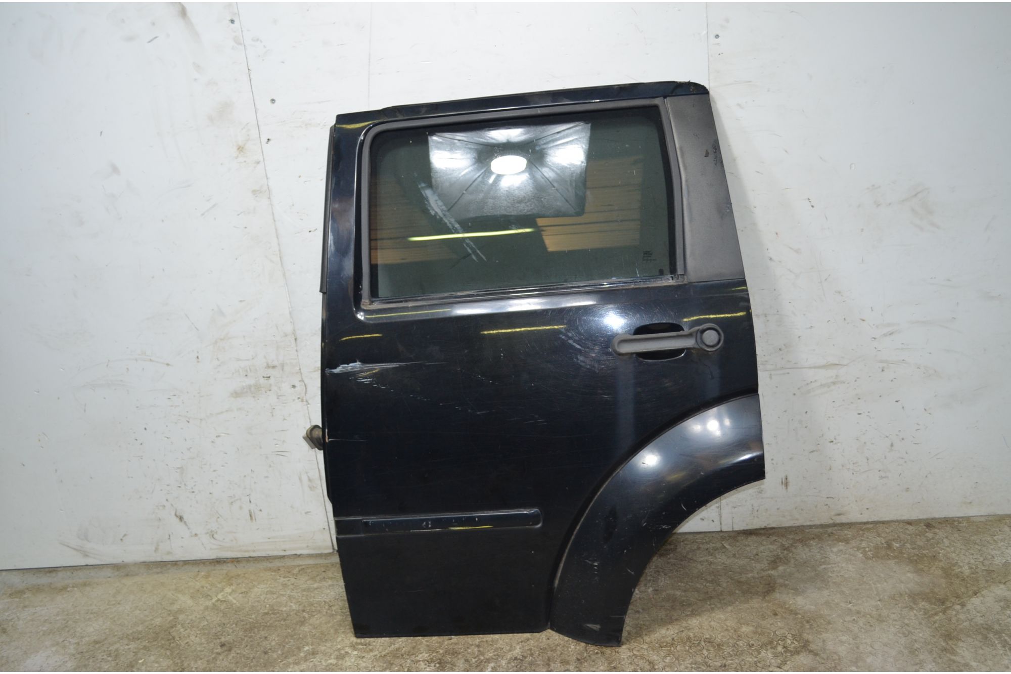 Portiera Sportello Posteriore SX Dodge Nitro Dal 2006 al 2011 Cod K55360899AG  1749220606096