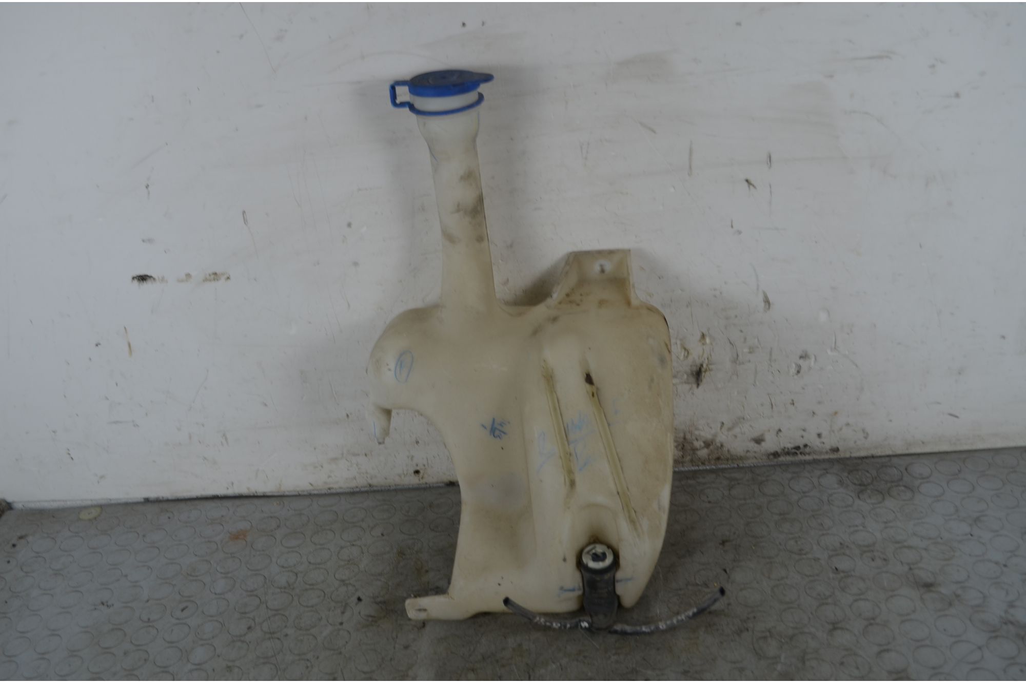 Vaschetta Acqua Tergicristalli Ford Ecosport Dal 2014 al 2018 Cod CN15-17618-AA  1749457731639