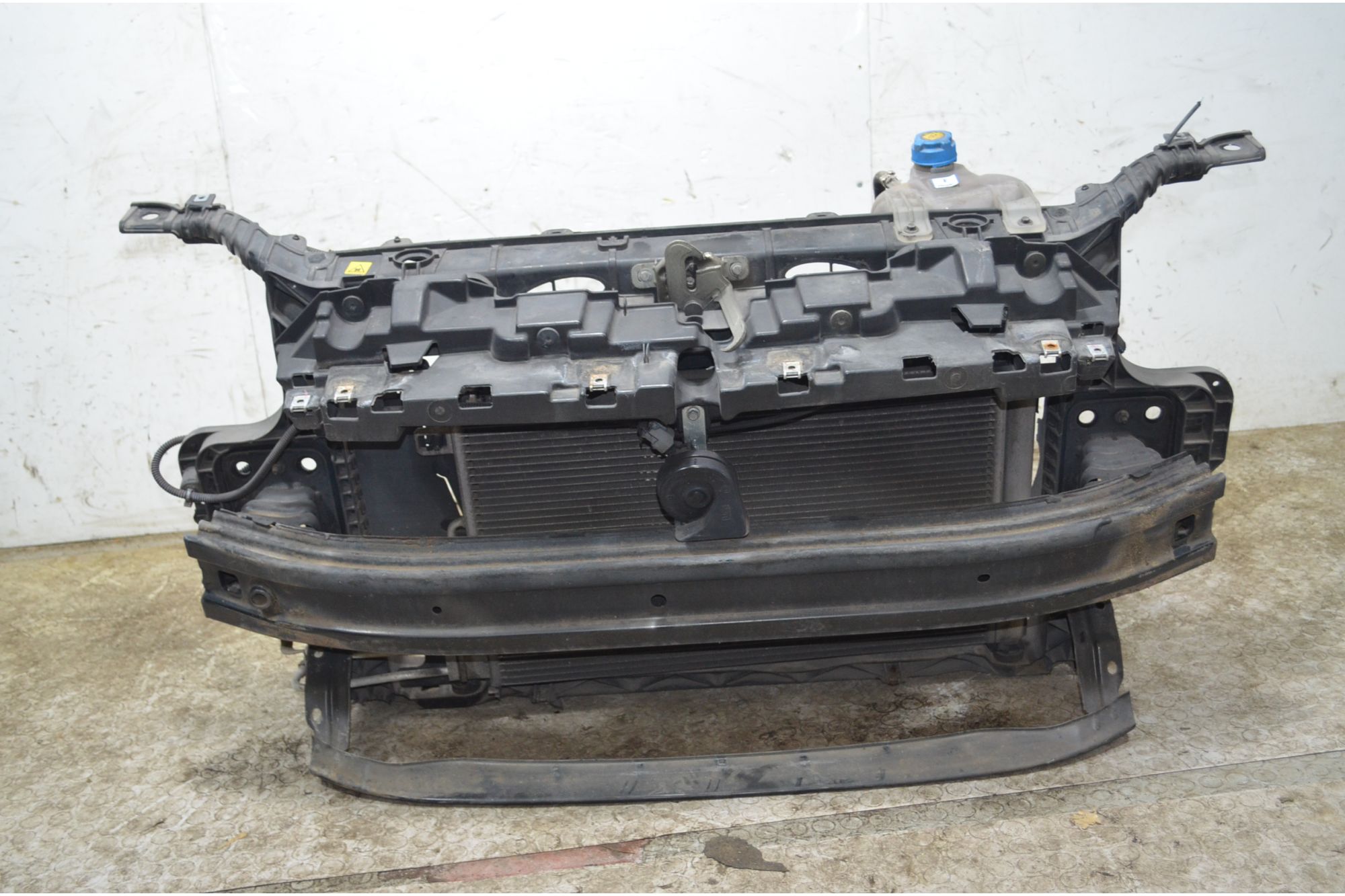 Ossatura Calandra + Radiatore Fiat Grande Punto Dal 2005 al 2018 Cod 55700447  1749470417541