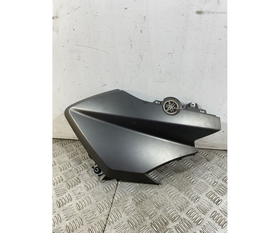 Carena Fianchetto Scudo Anteriore Sinistro SX Yamaha X-Max Xmax 400 Dal 2017 Al 2020 1749551006824 Carena Fianchetto Scudo Anteriore Sinistro SX Yamaha X-Max Xmax 400 Dal 2017 Al 2020 1749551006824