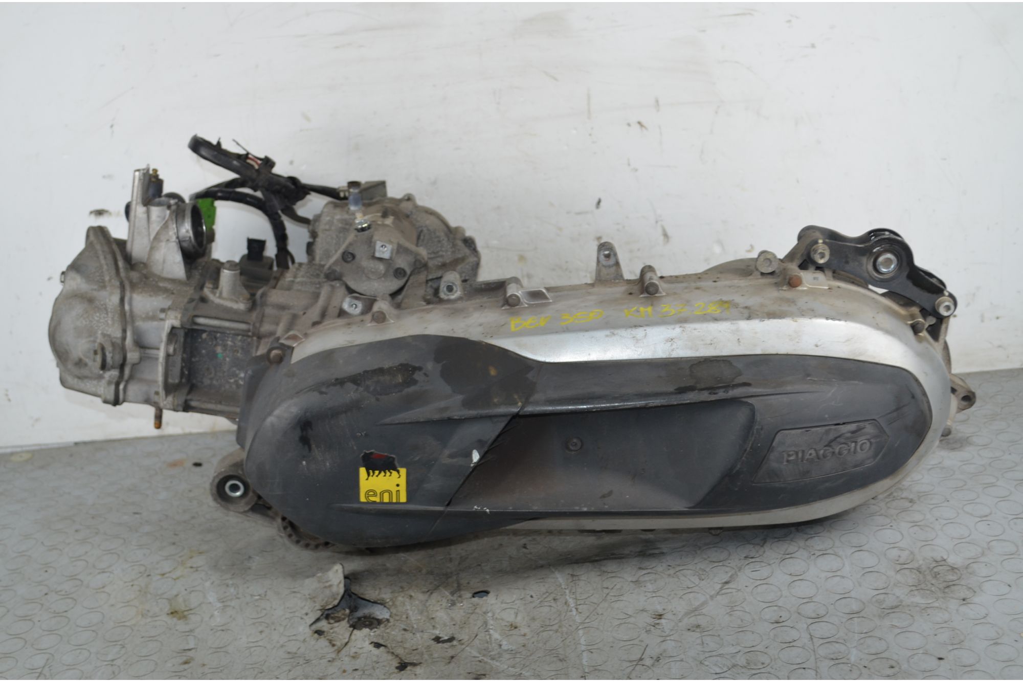 Blocco motore Piaggio Beverly 350 Dal 2011 al 2015 Cod M593M N serie 1006886  1749552998289