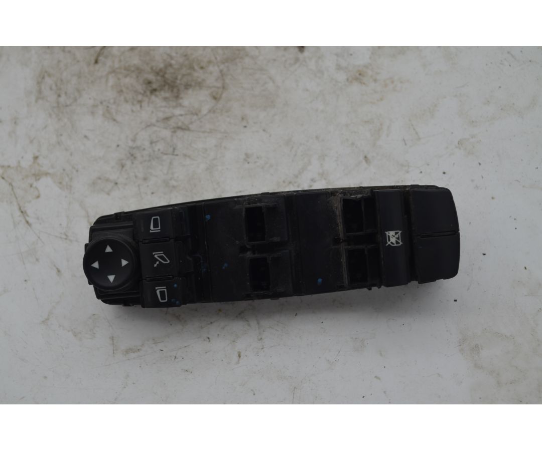 Pulsantiera Alzacristalli Anteriore SX Mercedes Classe R BR251 Dal 2006 al 2011 Cod A25183005909051 1749624344778 Pulsantiera Alzacristalli Anteriore SX Mercedes Classe R BR251 Dal 2006 al 2011 Cod A25183005909051 1749624344778