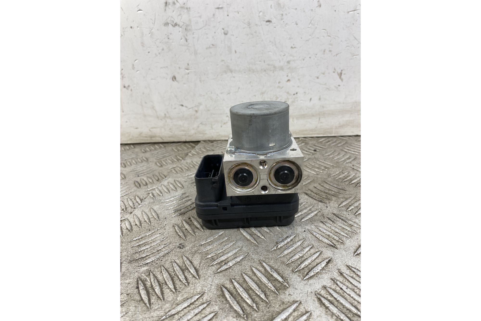 Pompa ABS Yamaha Xmax X-max 300 dal 2017 al 2020 COD B74-H5930-10  1749626442854