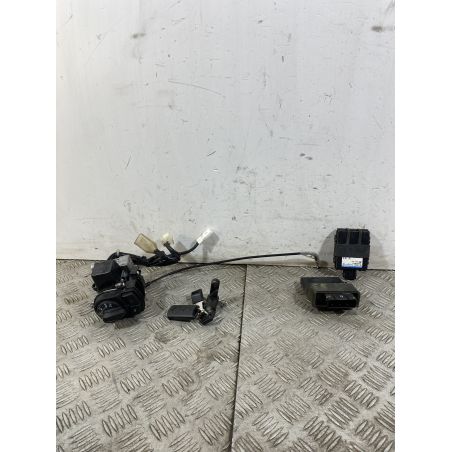 Kit Chiave Yamaha Xmax X-max 300 dal 2017 al 2020 COD B74-H6265-05  1749632916066