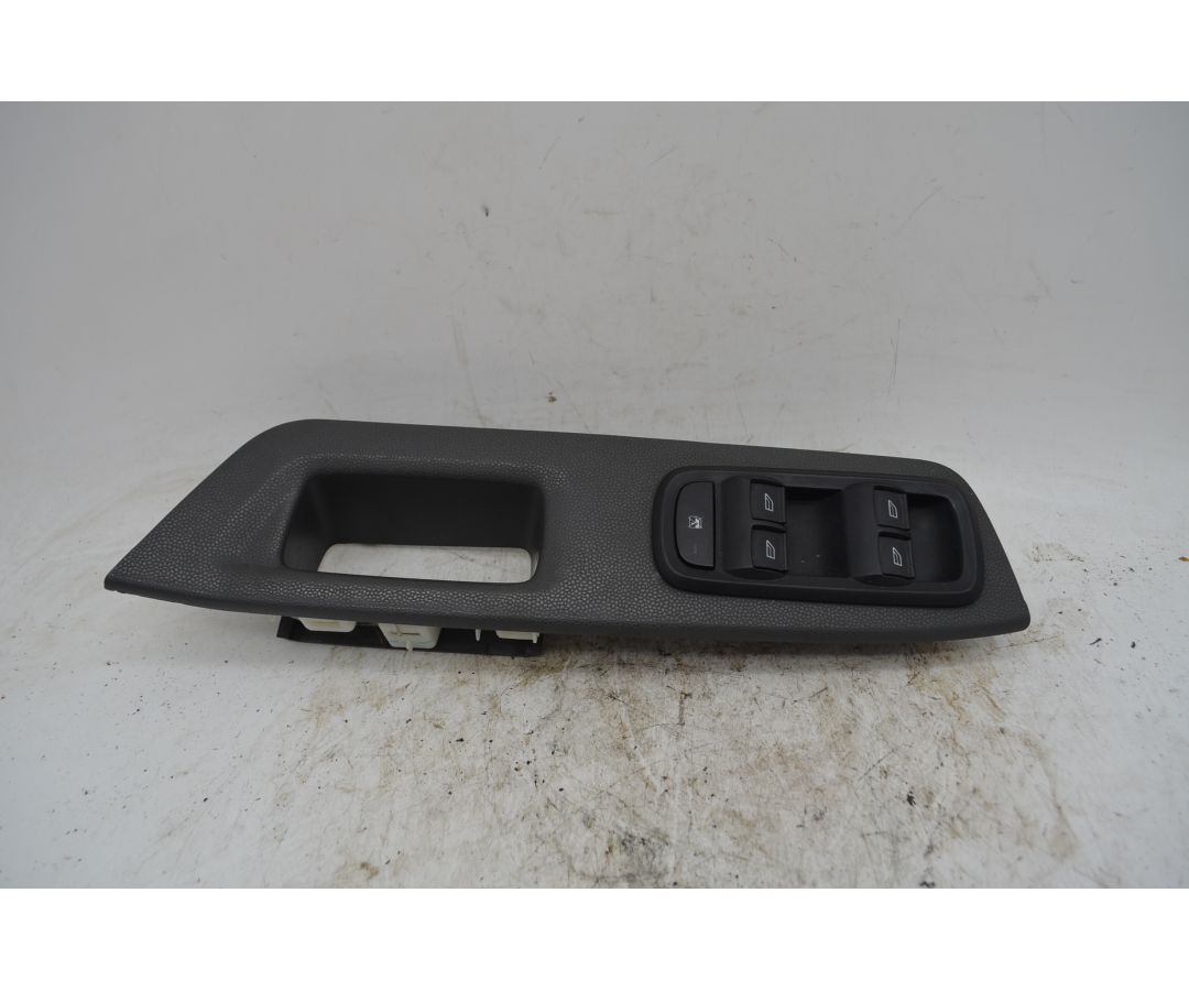 Pulsantiera alzacristalli anteriore SX Ford Ecosport Dal 2014 al 2018 Cod CN1514A132CC 1749645624897 Pulsantiera alzacristalli anteriore SX Ford Ecosport Dal 2014 al 2018 Cod CN1514A132CC 1749645624897