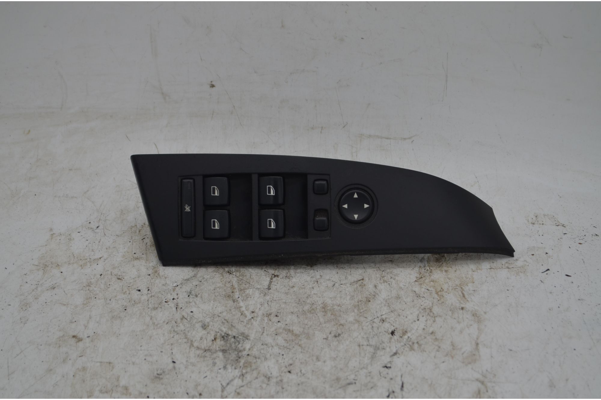 Pulsantiera alzacristalli anteriore SX Bmw Serie 5 E60 sw Dal 2007 al 2010 Cod 6951909  1749653693014