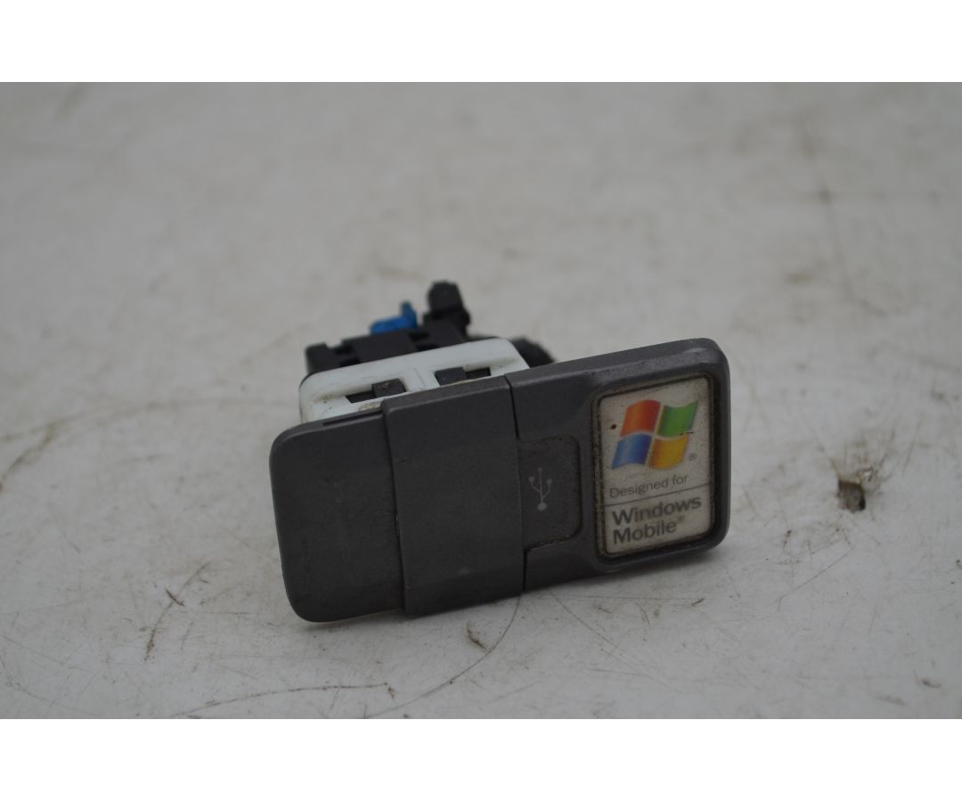 Presa USB Fiat 500 Dal 2007 al 2015 Cod 735493636 1749712727919 Presa USB Fiat 500 Dal 2007 al 2015 Cod 735493636 1749712727919