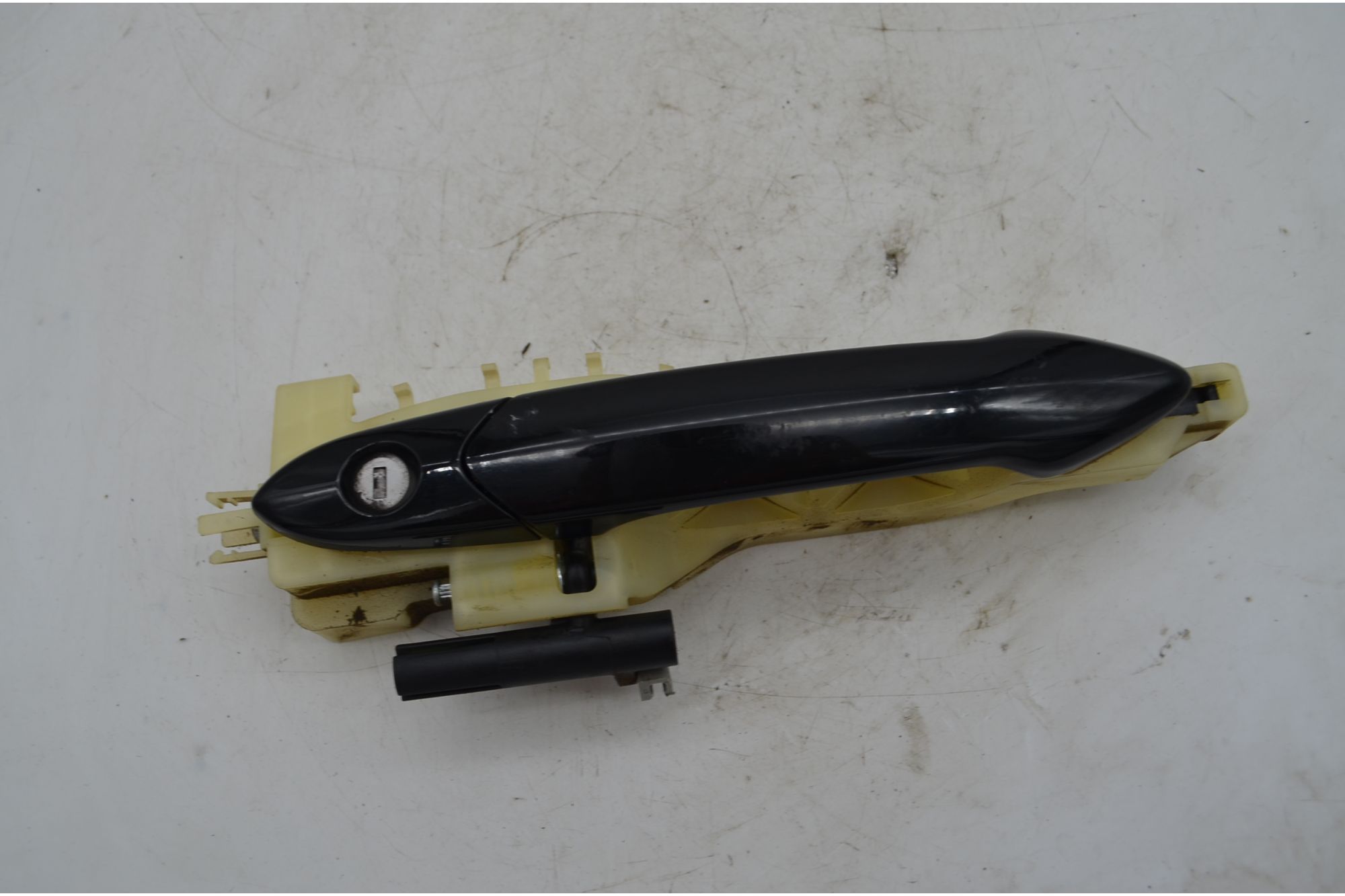 Maniglia Anteriore DX Esterna Opel Karl Dal 2015 al 2019 Cod 42417205  1749730053038