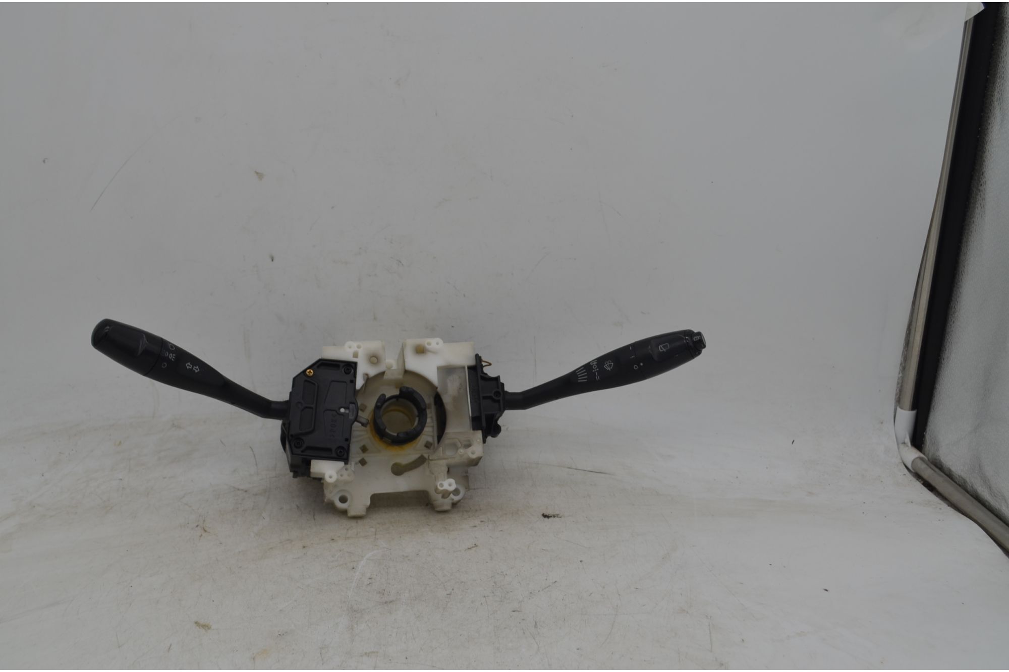 Devioluci Mitsubishi Space Star Dal 1998 al 2007 Cod MR368929  1749735077268