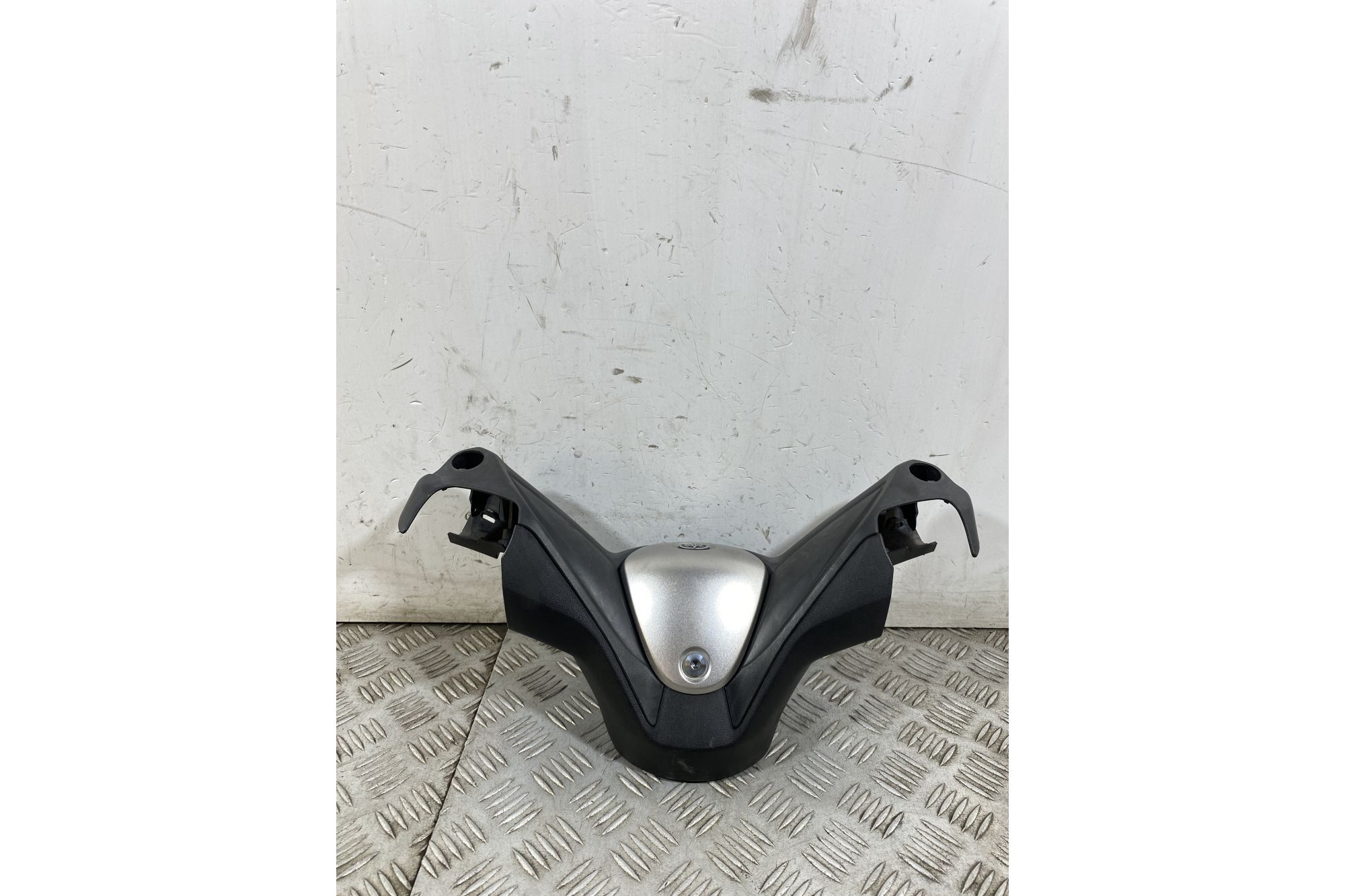Carena Coprimanubrio Superiore Yamaha Xmax X-max 300 dal 2017 al 2020  1749800608199