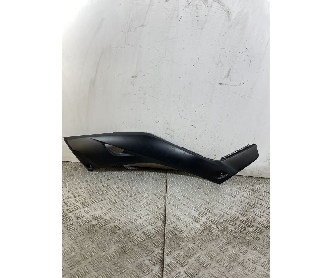 Carena Fianchetto Laterale Centrale Destro DX Yamaha Xmax X-max 300 dal 2017 al 2020 1749806335617 Carena Fianchetto Laterale Centrale Destro DX Yamaha Xmax X-max 300 dal 2017 al 2020 1749806335617