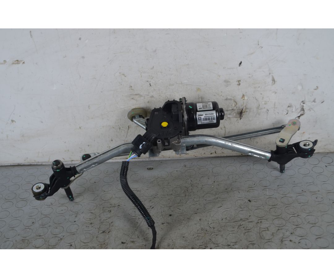 Motorino tergicristallo anteriore Peugeot 208 Dal 2023 in poi Cod 9824784980 1750064554504 Motorino tergicristallo anteriore Peugeot 208 Dal 2023 in poi Cod 9824784980 1750064554504