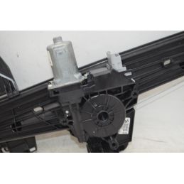 Motorino Alzavetro Posteriore DX Peugeot 208 Dal 2023 in poi Cod 9829045580-00  1750064618831